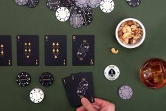Pokerset - Dead Mans Hand (2)