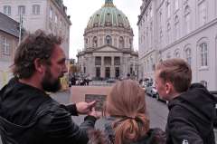 Drabet ved Amalienborg Slot - Solve a Mystery (1)